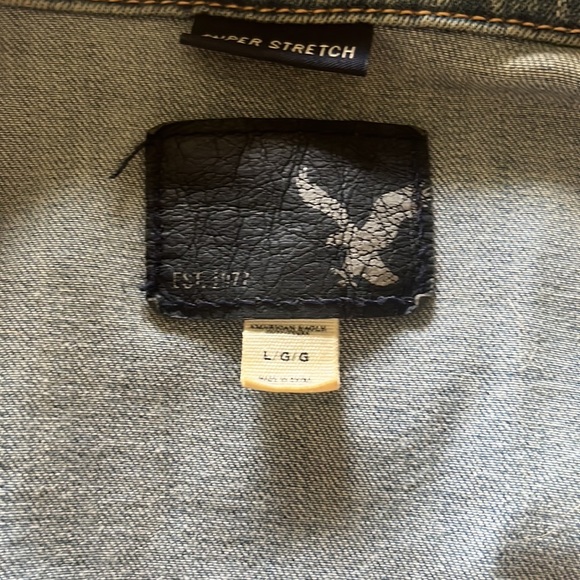 American Eagle denim jacket - Picture 2 of 3